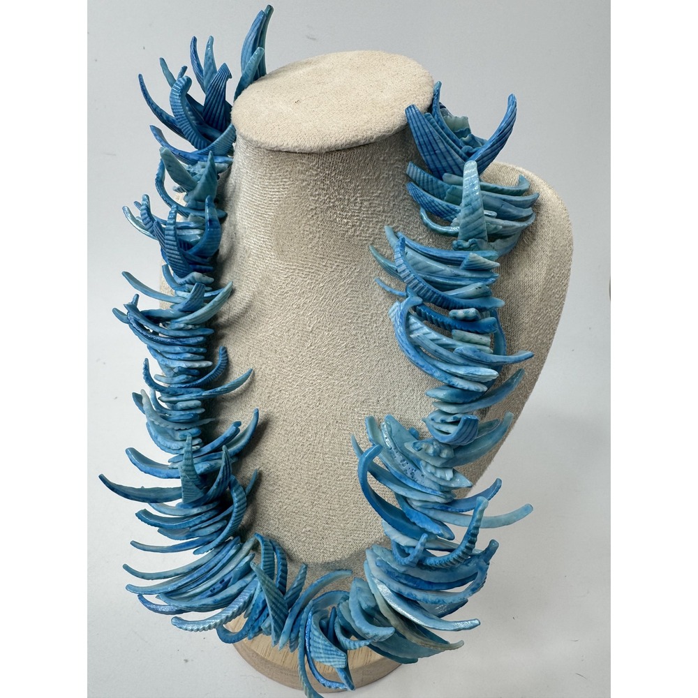 Vintage Blue Sea Shell Lei Necklace Statement Chunky Coastal Boho 18.5 Inch